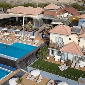 Resort Caybeach ***
